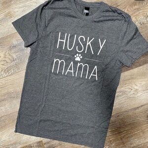 HUSKY MAMA tee